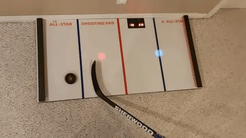 Skottplatta Digital Hockey Mini – Interaktiv träning för puckkontroll och timing